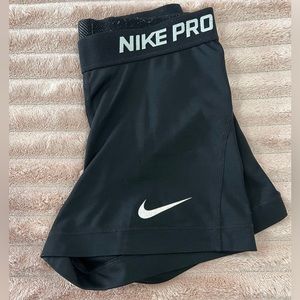 Nike black short size S